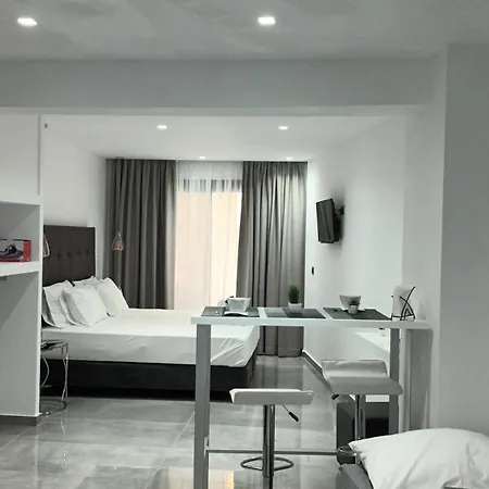 Km Luxury Downtown *