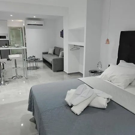 Apartment Km Luxury Downtown