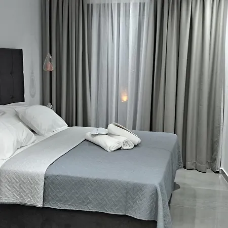 Km Luxury Downtown Heraklion (Crete)